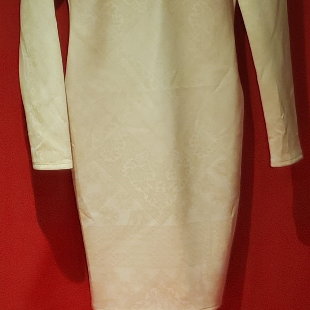 Womens Kim Kardashian Scoop back Bodycon dress - Picture 7 of 7